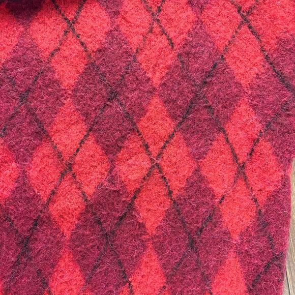 Zara Size S Red Knit Long Sleeve Sweater Chevron Argyle, Ribbed Hem & Cuffs - Picture 6 of 16